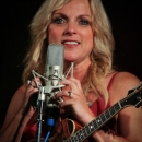 Rhonda Vincent at Gettysburg (August 2012) - photo by Frank Baker