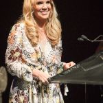 Alison Krauss speaks during the Hall of Fame induction for Rounder Records founders at the 2016 International Bluegrass Music Awards - photo by Frank Baker