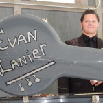 Evan Lanier & the Bluegrass Express at the 2016 Miami Valley Brewfest - photo by Stacey Wright