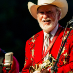 Doyle Lawson at the 2014 Bluegrass and Chili Festival - photo by Tom Dunning