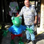 James King meets a new friend in Costa Maya on the First Quality Bluegrass Cruise - photo by Julie King