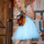 Rhonda Vincent at the Gettysburg Bluegrass Festival (May 2015) - photo by Frank Baker