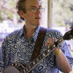 Ira Gitlin, instructor at the Kids Academy at the August 2015 Gettysburg Bluegrass Festival - photo by Frank Baker