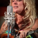 Rhonda Vincent at the August 2013 Gettysburg Bluegrass Festival - photo by Frank Baker