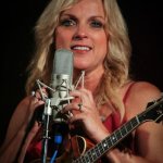 Rhonda Vincent at Gettysburg (August 2012) - photo by Frank Baker