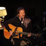 Travis Tritt performs at the Earl Scruggs tribute concert (1/11/14) - photo by John Goad