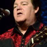 Marty Raybon at the 2014 Fall Southern Ohio Indoor Music Festival - photo by Bill Warren