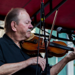 Bobby Hicks at Wide Open Bluegrass 2016 - photo © Tara Linhardt