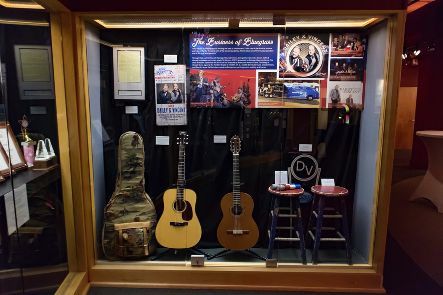 Hall of fame tiny. Texas Ranger Hall of Fame and Museum. International Bluegrass Music Museum. Helloween - Knopf's Music Hall Hamburg Germany.