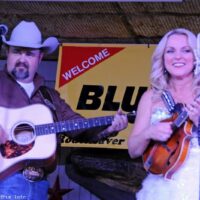 Daryle Singletary and Rhonda Vincent perform together at the February Palatka Bluegrass Festival (2/11/17) - photo © Bill Warren