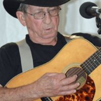 Willie Miller entertains at the 2018 Florida Bluegrass Classic - photo © Bill Warren