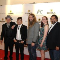 Jeff Scroggins & Colorado on the red carpet at the 2018 IBMA Awards - photo © Frank Baker