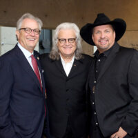 Kyle Young, Ricky Skaggs, and Garth Brooks at the Country Music Hall of Fame (10/21/18) - photo by Terry Wyatt/Getty Images