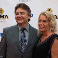 Ronnie and Allison McCoury on the Red Carpet prior to the 2019 IBMA Awards - photo © Tara Linhardt