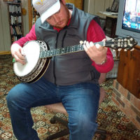 Matt Tessier and McPeake 10 string banjo - photo by Alan Tompkins
