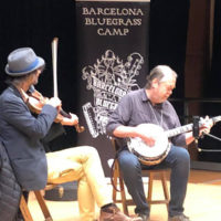 Rapaël Maillet and Tony Trischka open the Barcelona Bluegrass Camp with a duet performance - photo by Xavier Cardús
