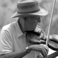 Lester Woodie with fiddle