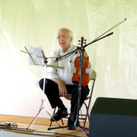 Neil Rossi at his Irish fiddle workshop at the 2021 Podunk Bluegrass Festival - photo by Dale Cahill