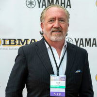 Mike Simpson on the red carpet at the 2021 IBMA Bluegrass Music Awards - photo © Bill Reaves