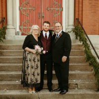 Wyatt Harman poses with his parents, Tammy and Bull Harman 11/27/21