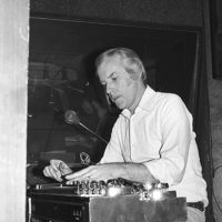 Mike Auldridge at Track Recorders circa 1977 - photo © Akira Otsuka