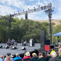 Buttered Duo at the 2022 Siesta Valley Strings & Things Festival - photo by Mary Ann Goldstein