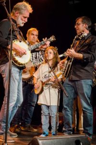 Three generations of banjo players at the 2022 Al was Festival in Barcelona