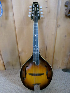 Ratliff RA-5 mandolin to be donated to a deserving picker