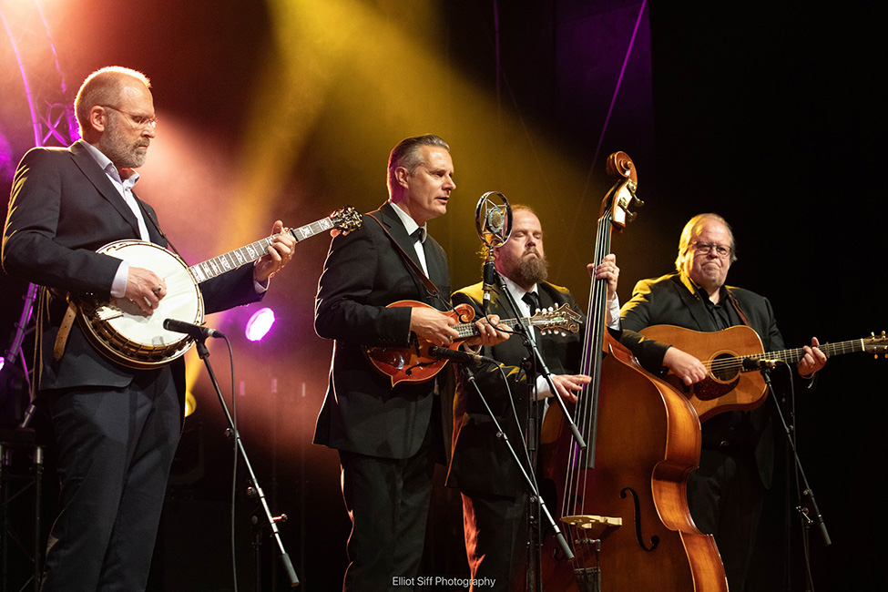 Jussi Syren & The Groundbreakers at Bluegrass in La Roche 2023 - photo © Elliot Siff