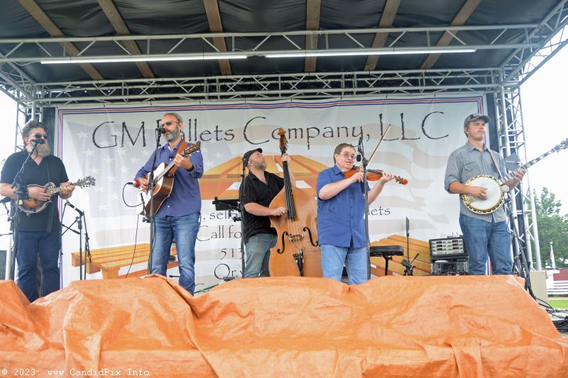 Michael Cleveland & Flamekeeper at the 2023 Brown County Bluegrass Festival - photo © Bill Warren