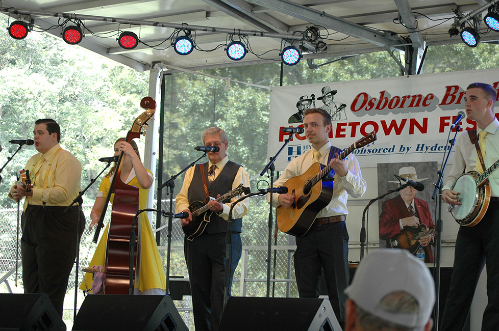 Larry Efaw & the Bluegrass Mountaineers at the 2023 Osborne Brothers Hometown Festival - photo by Roger Black