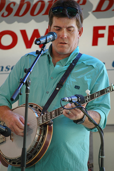 Clay Hess with Larry Cordle at the 2023 Osborne Brothers Hometown Festival - photo by Roger Black