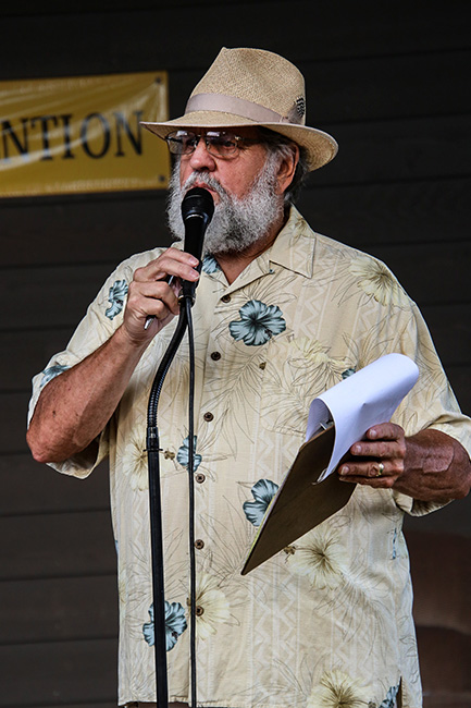 Sam Linkous, MC at the 2023 Galax Old Fiddlers' Convention – photo © G Nicholas Hancock