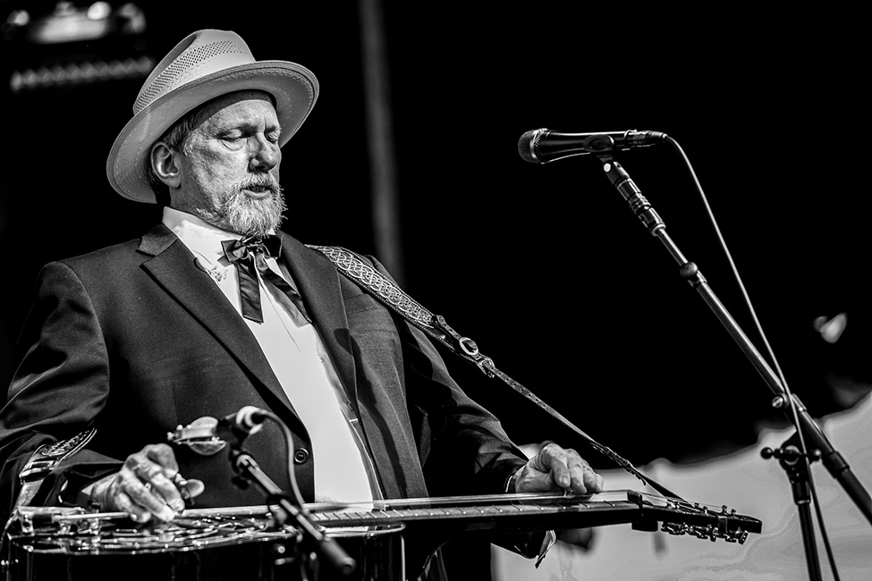 Jerry Douglas with The Earls of Leicester at the 2023 Earl Scruggs Music Festival - photo © Bryce Lafoon