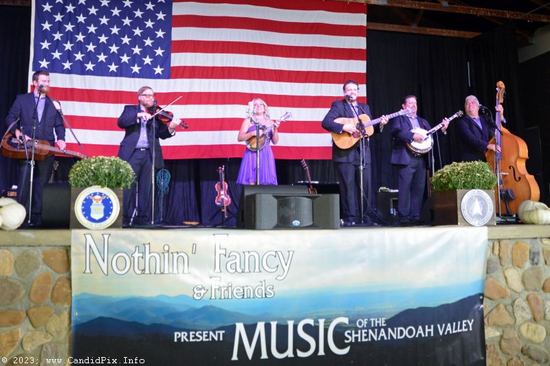 Rhonda Vincent & The Rage at the Nothin' Fancy Bluegrass Festival - photo © Bill Warren