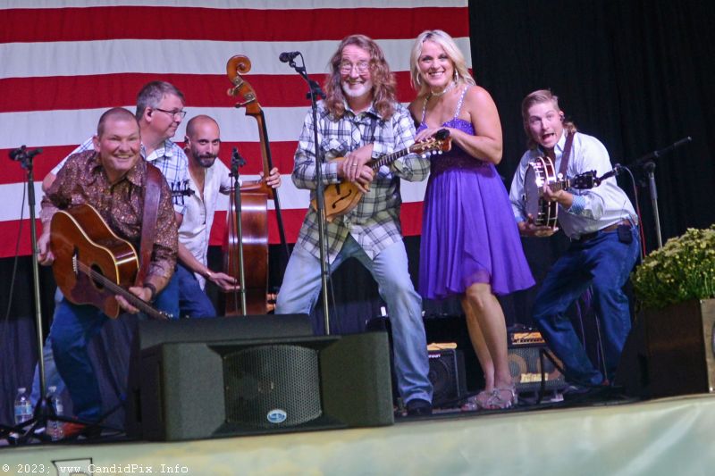 Nothin' Fancy with Rhonda Vincent at the Nothin' Fancy Bluegrass Festival - photo © Bill Warren