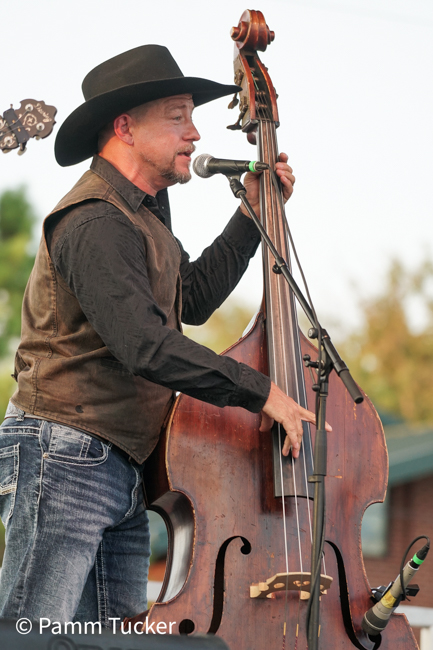 Edgar Loudermilk at the 2023 Bluegrass & Chill Festival -  photos © Pamm Tucker