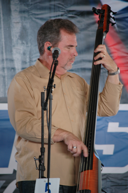 Scott Burgess with Deeper Shade of Blue at the 2023 Blazin' Bluegrass Festival - photo © Roger Black