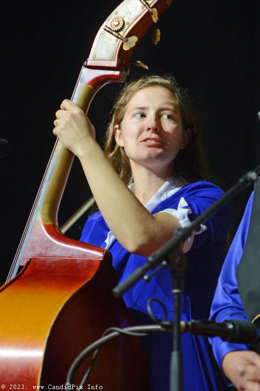 Mikayla Burrows with The Bluegrass Mountaineers at the 2023 Bluegrass Christmas in the Smokies - photo © Bill Warren