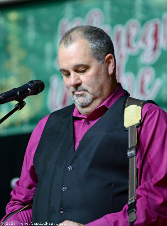 Darren Beachley with The Country Gentlemen Tribute Band at the 2023 Bluegrass Christmas in the Smokies - photo © Bill Warren