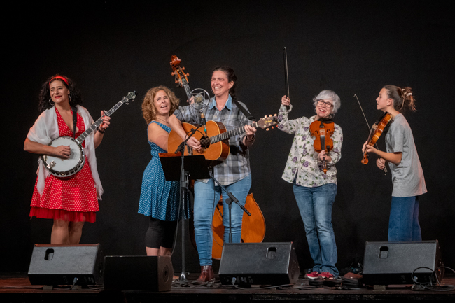 The Four Pints at the 2023 Al Ras Bluegrass & Old Time Festival - photo © Josep Pons