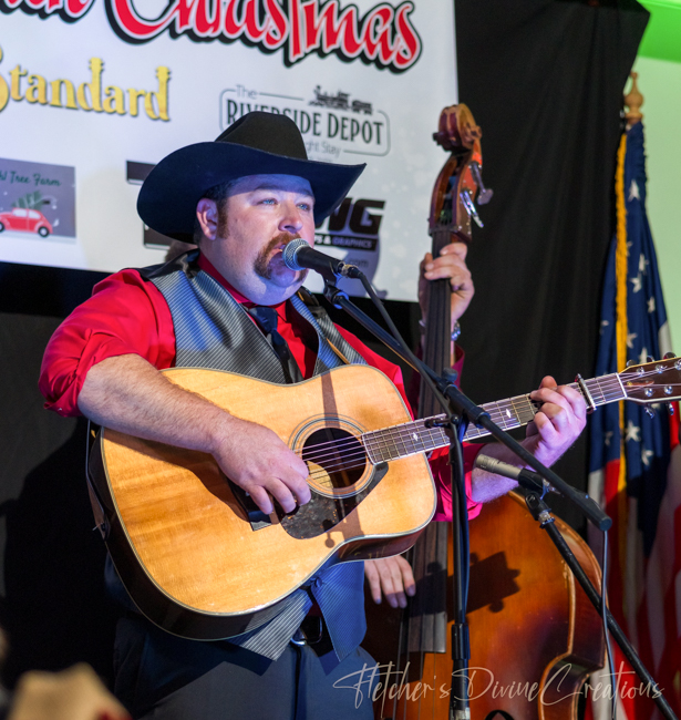 Caleb Bailey at the 2023 Merry Mountain Christmas Show (12/9/23) - photo © Fletcher's Divine Creations