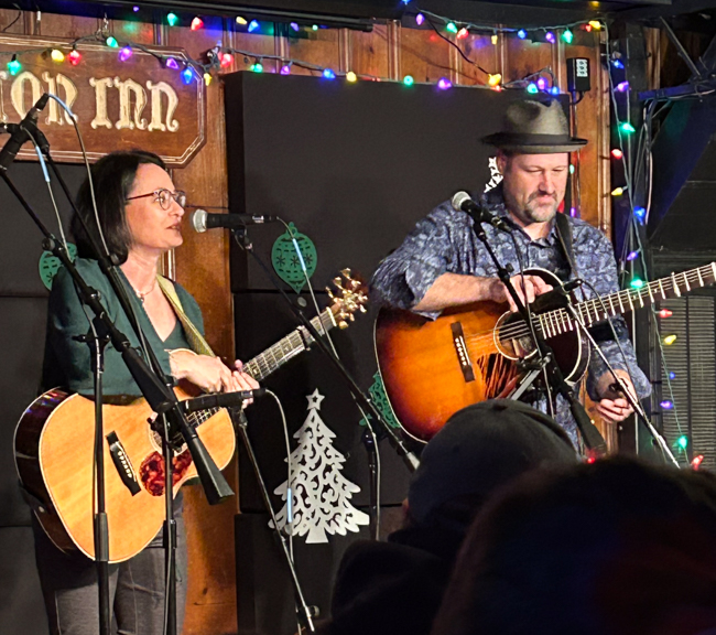 Jana and Stephen Mougin at the IBMA benefit concert at the Station Inn (12/11/23) - photo by David Morris