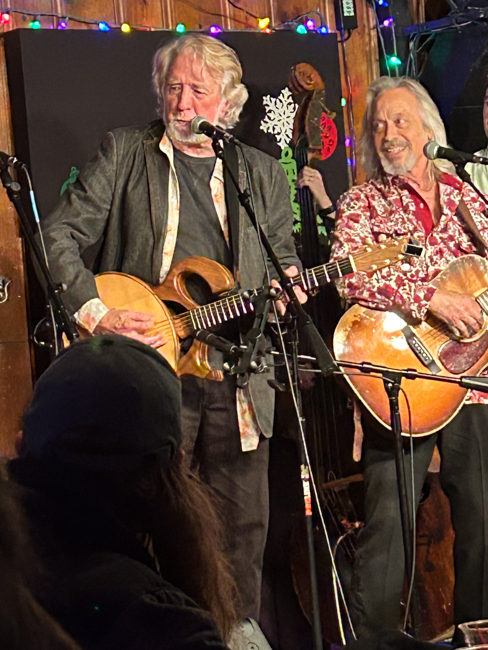 John McEuen and Jim Lauderdale at the IBMA benefit concert at the Station Inn (12/11/23) - photo by David Morris