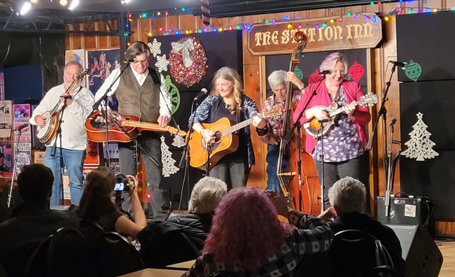 Valerie Smith & Liberty Pike at the 2023 Station Inn Homeless Benefit concert (12/13/23) - photo © Dawn Kenney