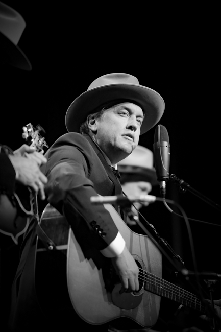 Shawn Camp with The Earls of Leicester at the 100th Birthday Celebration for Earl Scruggs at The Ryman Auditorium (1/6/24) - photo © Bryce LaFoon
