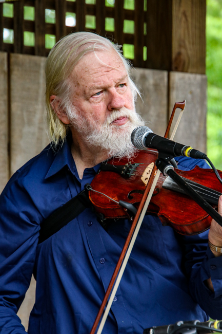 Fiddlin' Al McCanless with Hindsight at the 25th Annual HLS Pickin' in the Park 2024 - photo © G Nicholas Hancock
