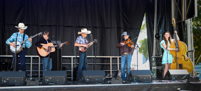 Kids on Bluegrass Violet Band - IBMA 2025 - photo © G Nicholas Hancock