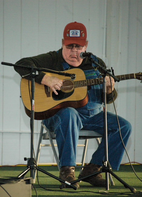 The Moron Brothers at the inaugural Moron Brothers Full Circle Frolic - photo © Roger Black