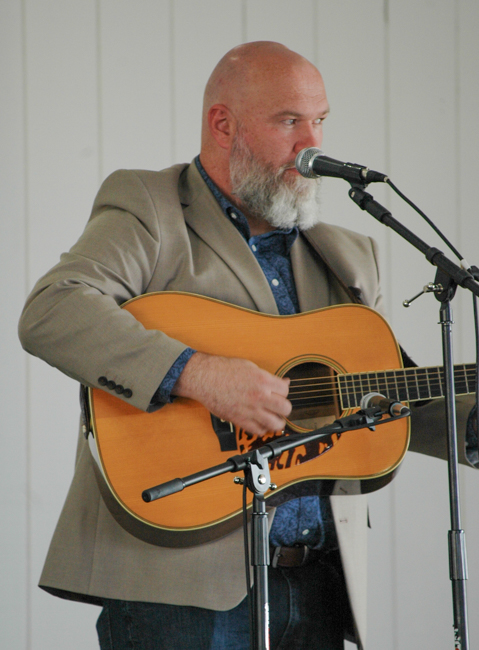 Moron Brothers Full Circle Frolic - photo © Roger Black